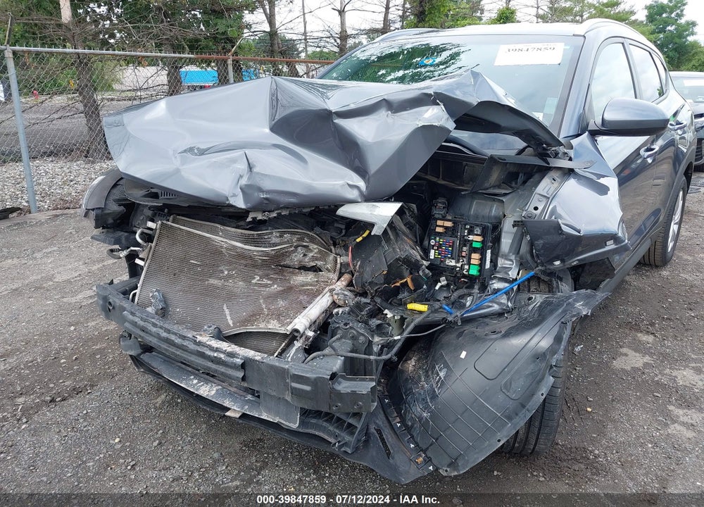 2019 HYUNDAI TUCSON VALUE VIN: KM8J3CA43KU006221