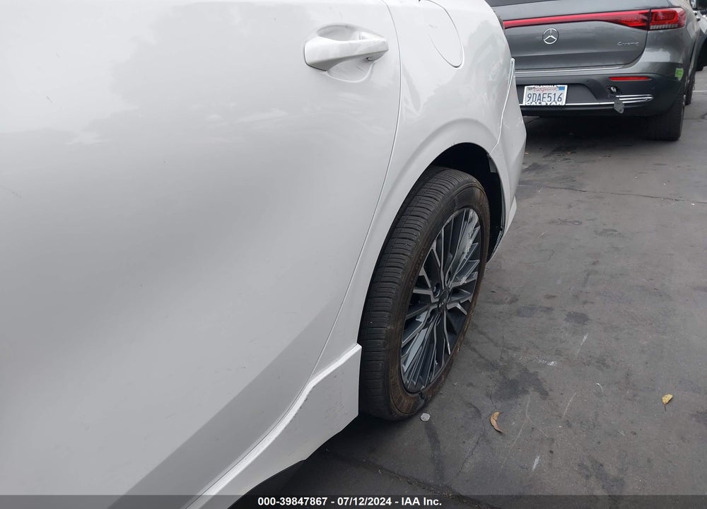 2023 KIA FORTE GT LINE VIN: 3KPF54AD7PE588520