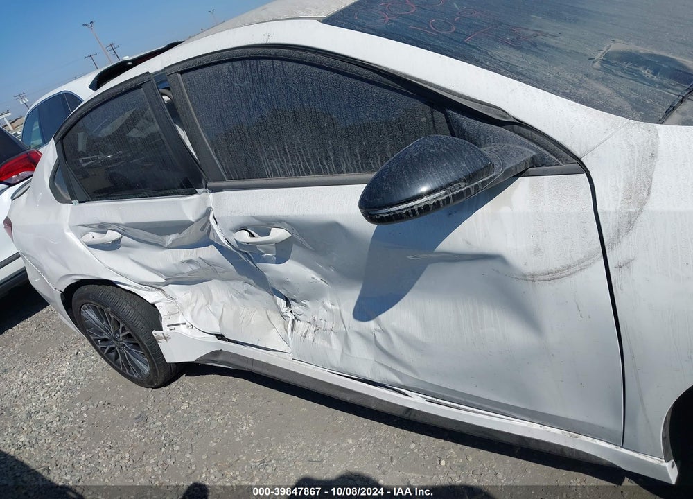 2023 KIA FORTE GT LINE VIN: 3KPF54AD7PE588520