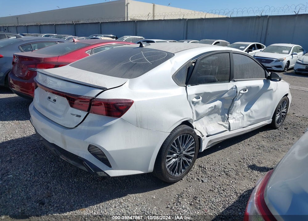 2023 KIA FORTE GT LINE VIN: 3KPF54AD7PE588520