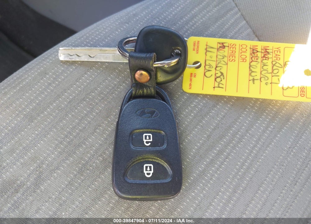 2017 HYUNDAI ACCENT VALUE EDITION VIN: KMHCT4AE7HU320504