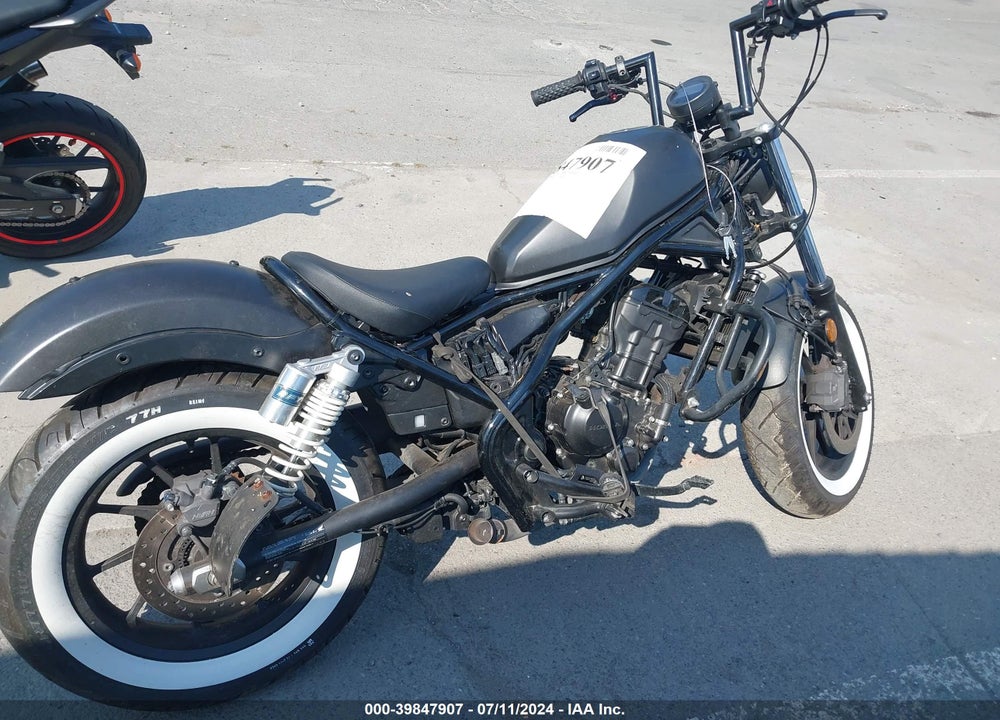 2022 HONDA CMX300 A VIN: MLHNC5356N5500463