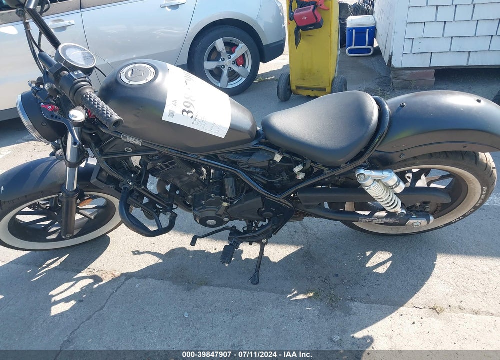 2022 HONDA CMX300 A VIN: MLHNC5356N5500463