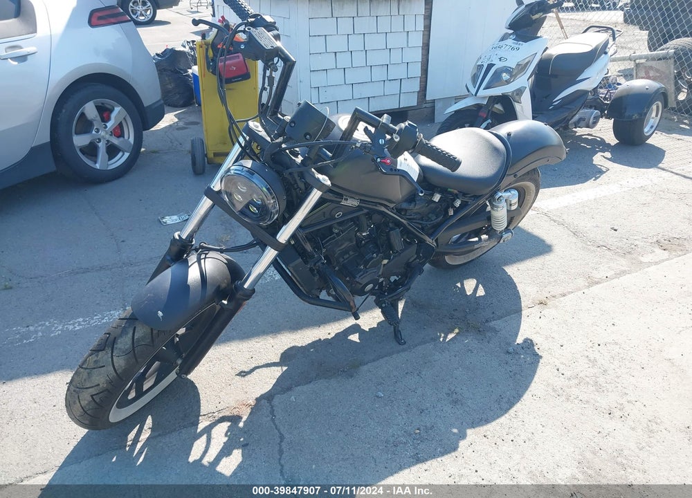 2022 HONDA CMX300 A VIN: MLHNC5356N5500463