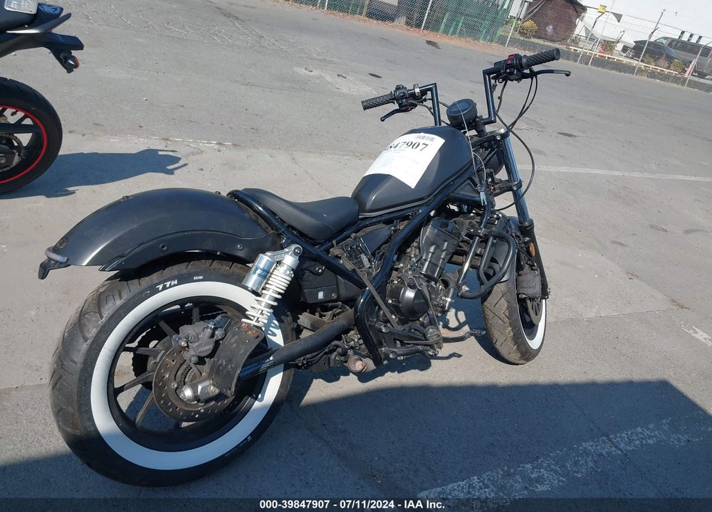 2022 HONDA CMX300 A VIN: MLHNC5356N5500463