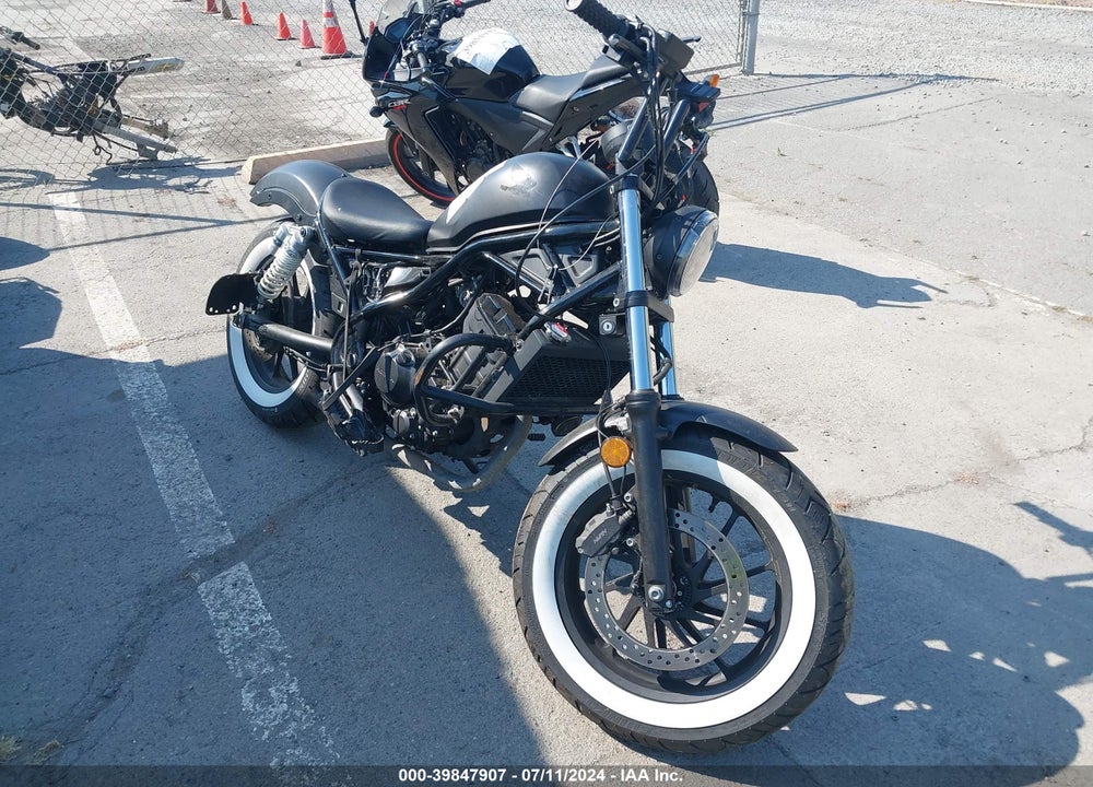 2022 HONDA CMX300 A VIN: MLHNC5356N5500463