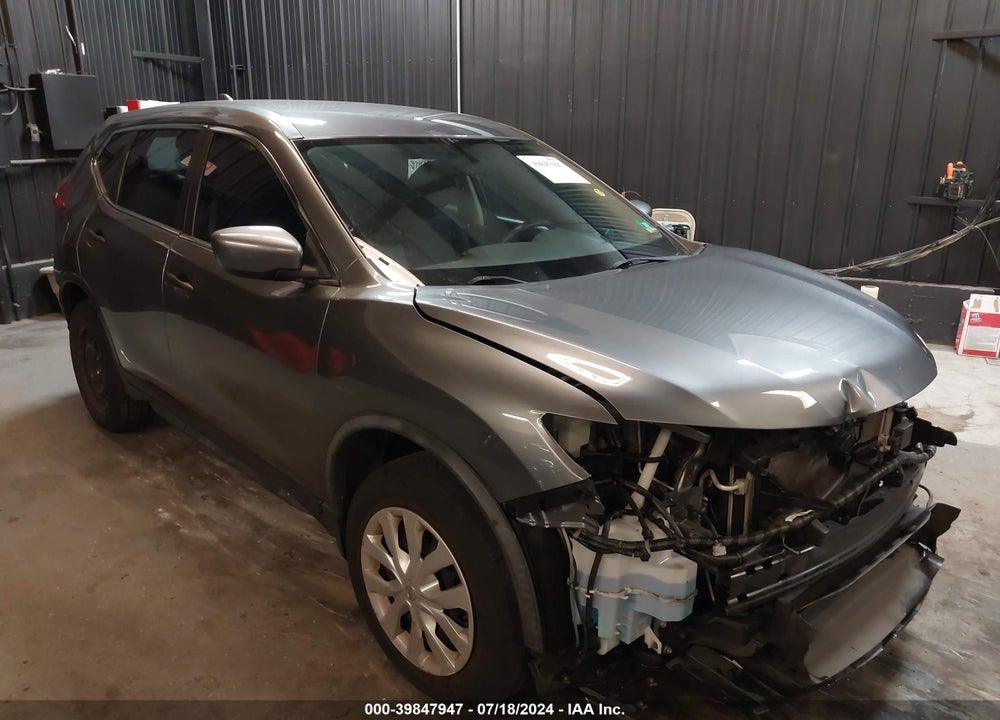 2018 NISSAN ROGUE S VIN: JN8AT2MV6JW313229