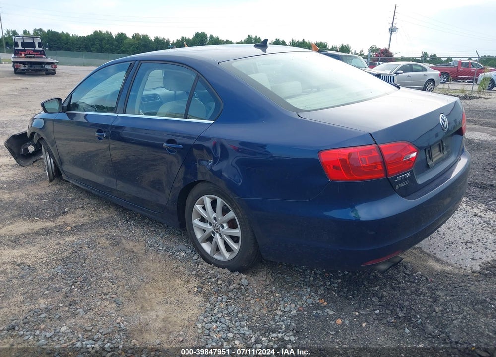 2014 VOLKSWAGEN JETTA VIN: 3VWD17AJ7EM326362