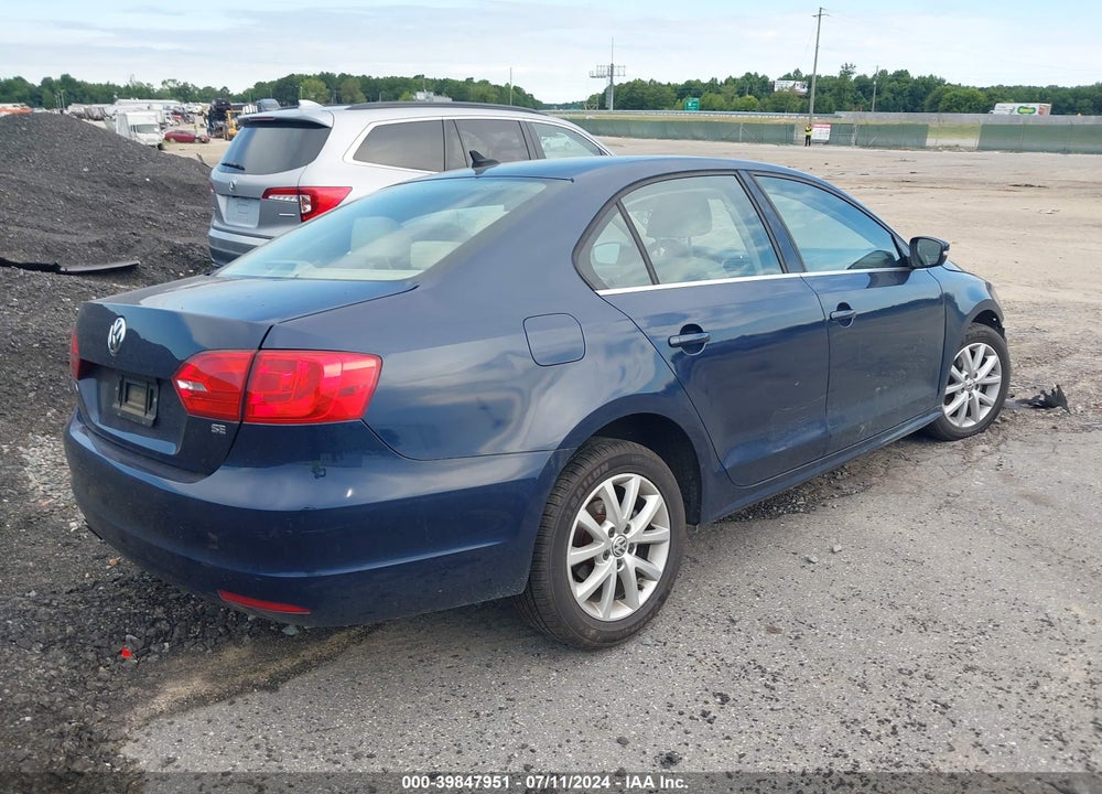 2014 VOLKSWAGEN JETTA VIN: 3VWD17AJ7EM326362
