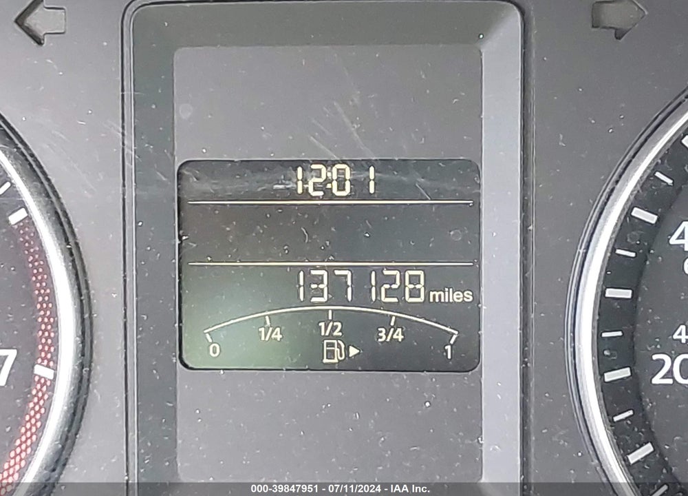 2014 VOLKSWAGEN JETTA VIN: 3VWD17AJ7EM326362