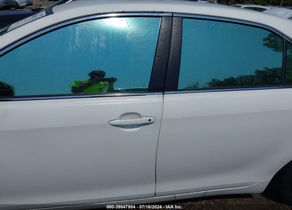 2007 TOYOTA CAMRY CE VIN: 4T1BE46K57U537956