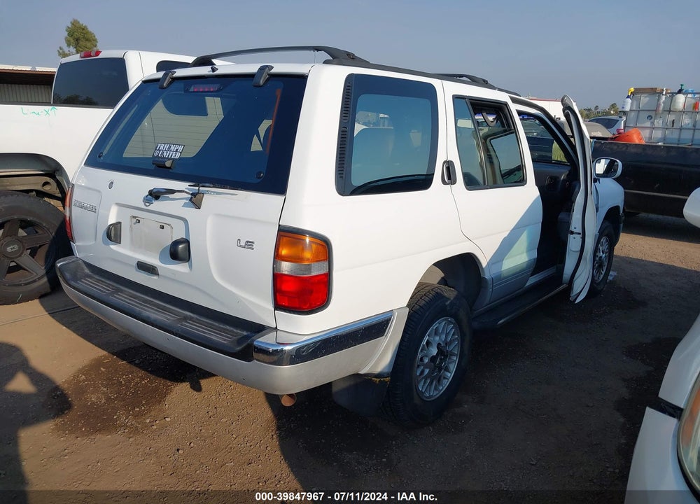 1997 NISSAN PATHFINDER LE/XE VIN: JN8AR05S1VW109113