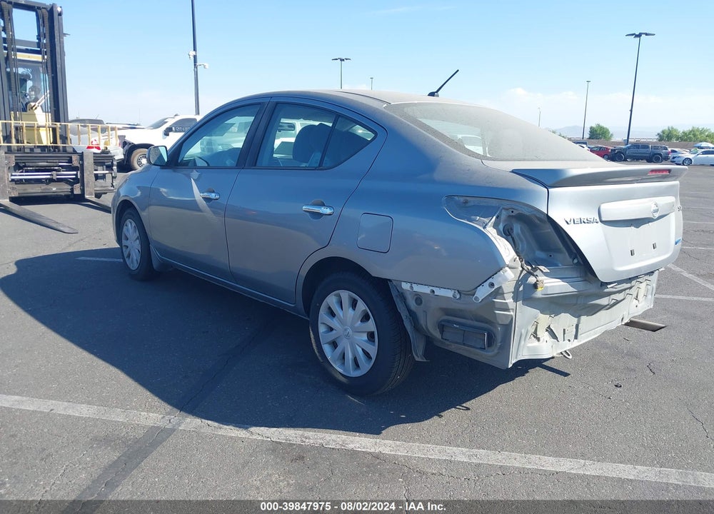 2014 NISSAN VERSA 1.6 SV VIN: 3N1CN7AP8EL816017