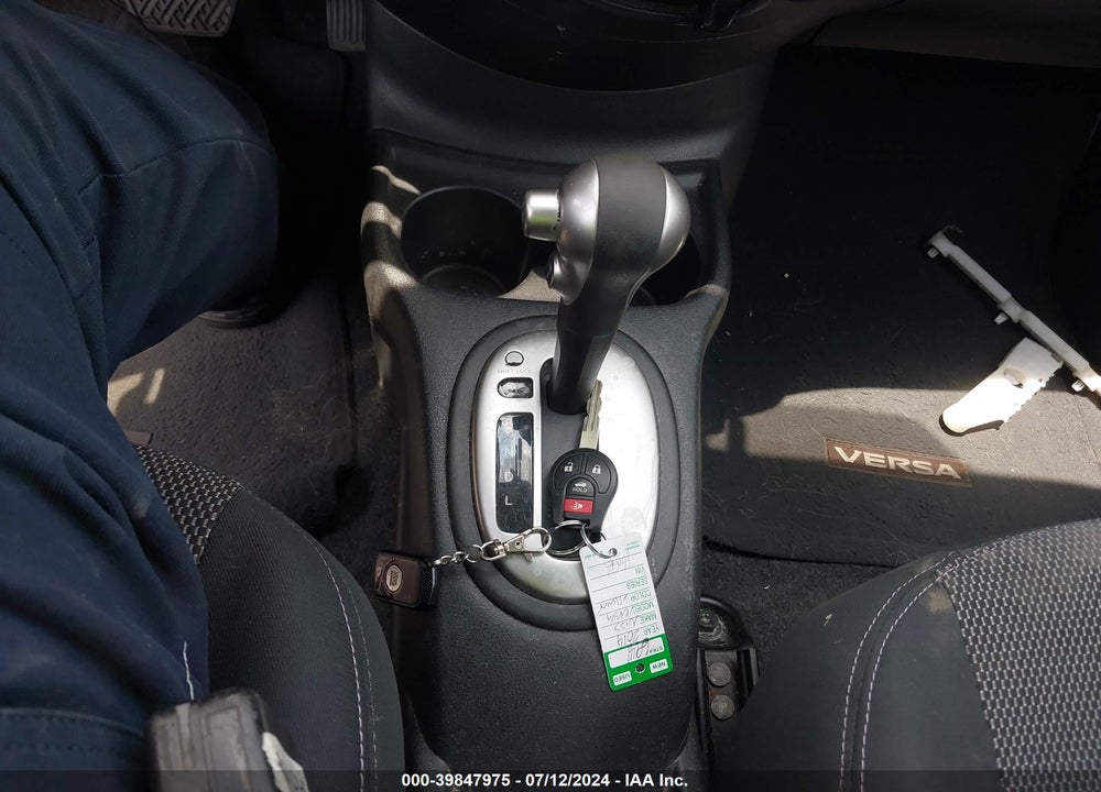 2014 NISSAN VERSA 1.6 SV VIN: 3N1CN7AP8EL816017