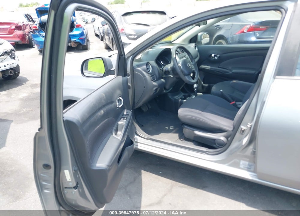 2014 NISSAN VERSA 1.6 SV VIN: 3N1CN7AP8EL816017