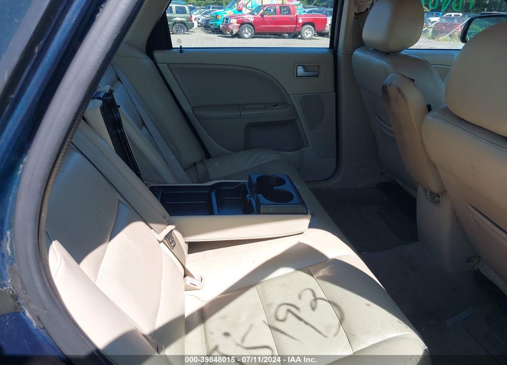 2006 FORD FIVE HUNDRED SEL VIN: 1FAFP27106G116126