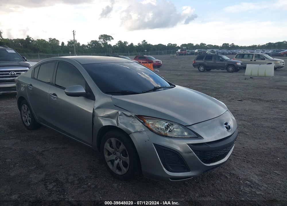 2011 MAZDA 3 I SPORT VIN: JM1BL1UF7B1418105