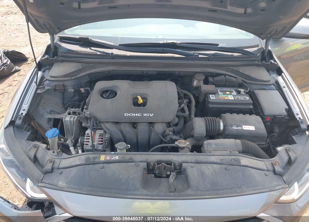 2017 HYUNDAI ELANTRA SE VIN: KMHD74LF9HU354197