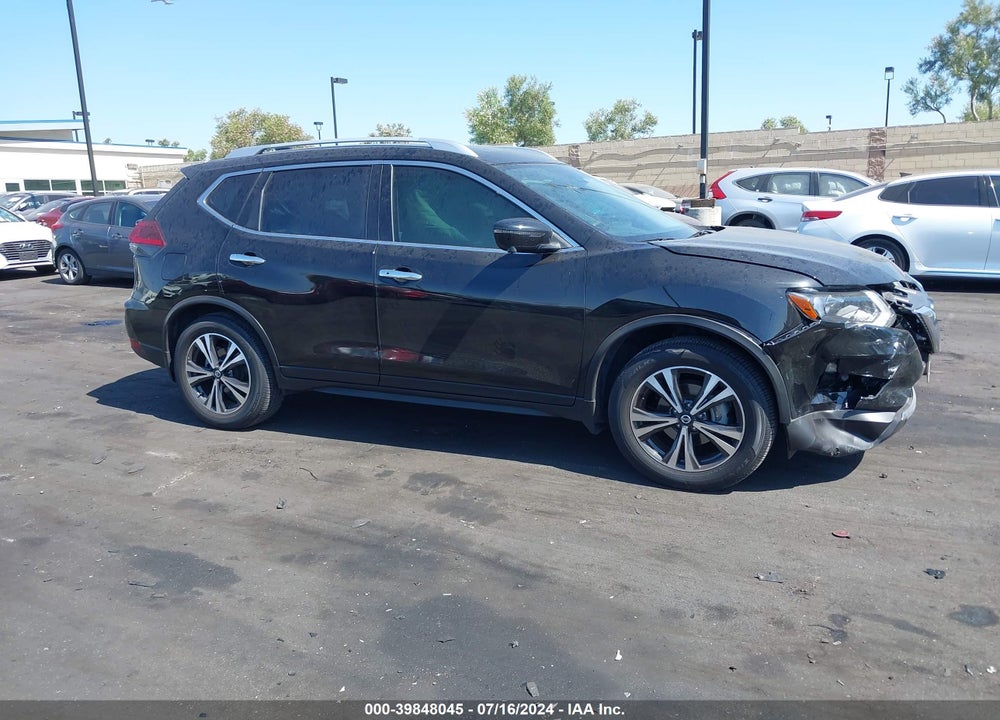 2019 NISSAN ROGUE SV VIN: JN8AT2MT8KW263434