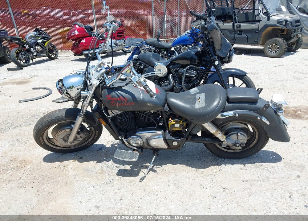 1999 HONDA VT1100 C3 VIN: 1HFSC390XXA100315