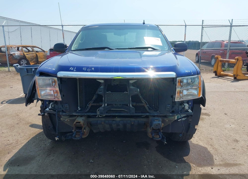 2013 GMC SIERRA 1500 SLE VIN: 1GTR2VE72DZ387401