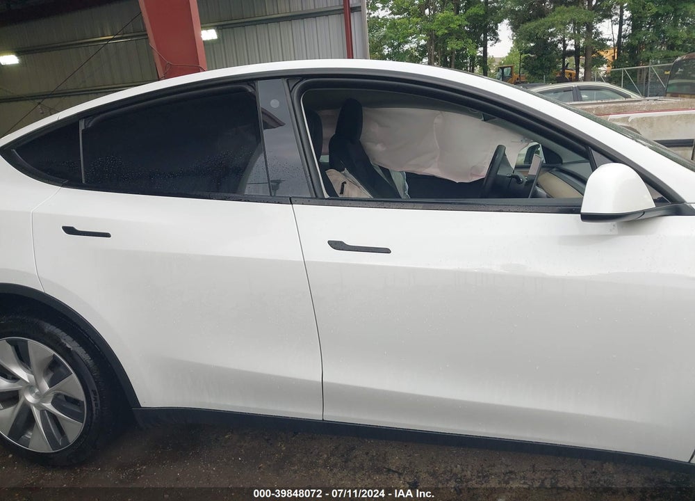 2023 TESLA MODEL Y AWD/LONG RANGE DUAL MOTOR ALL-WHEEL DRIVE VIN: 7SAYGDEEXPF765287