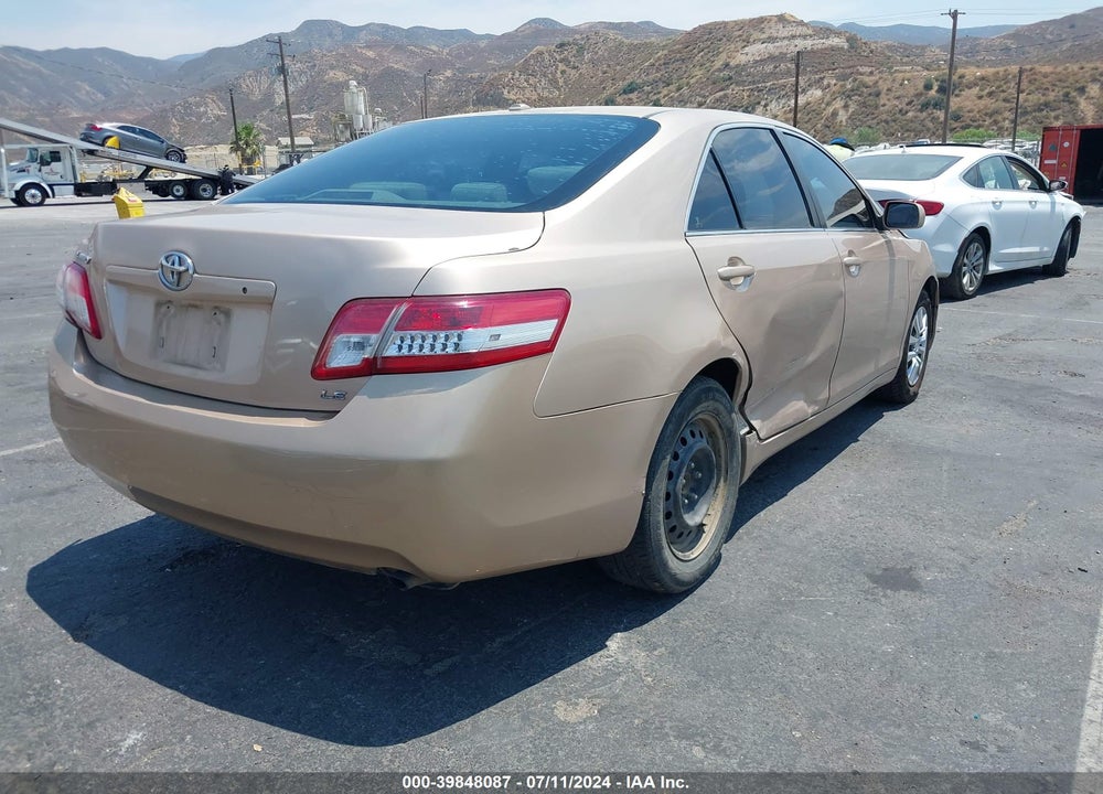 2010 TOYOTA CAMRY LE VIN: 4T1BF3EK7AU011523