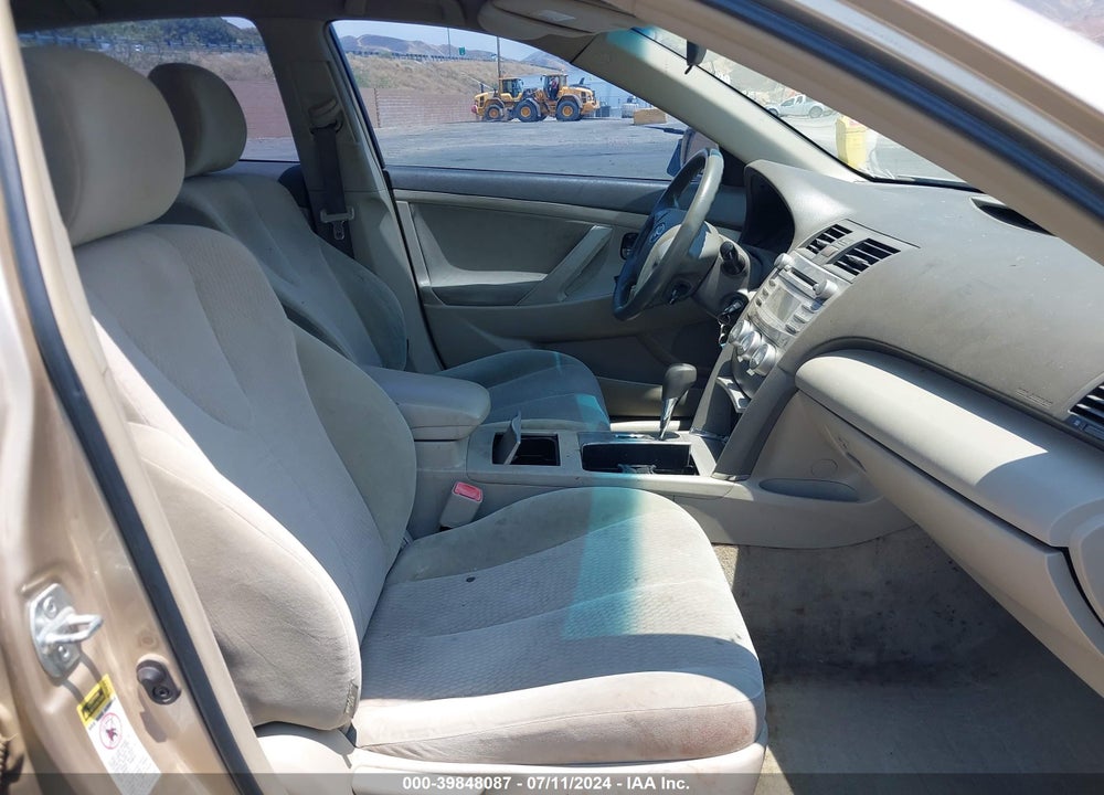 2010 TOYOTA CAMRY LE VIN: 4T1BF3EK7AU011523