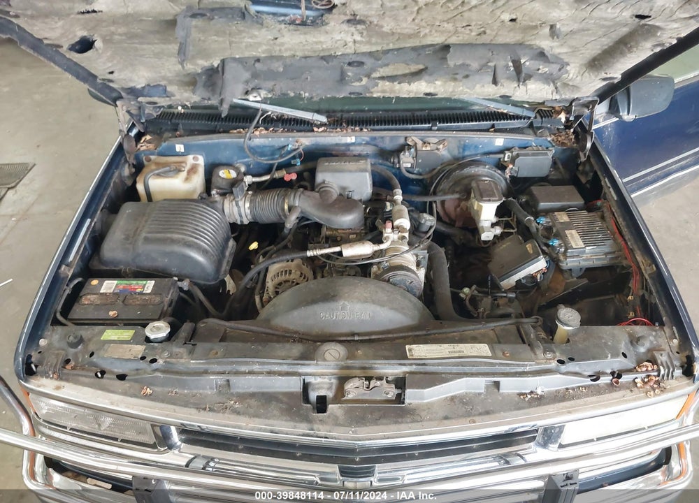1999 CHEVROLET K1500 LS VIN: 1GCEK19R6XR140227
