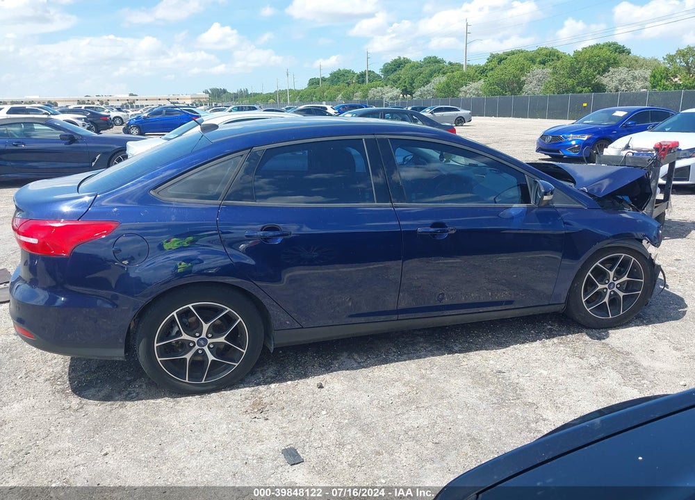 2017 FORD FOCUS SEL VIN: 1FADP3H24HL236638
