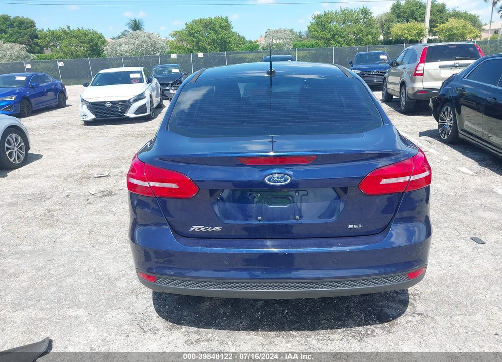 2017 FORD FOCUS SEL VIN: 1FADP3H24HL236638