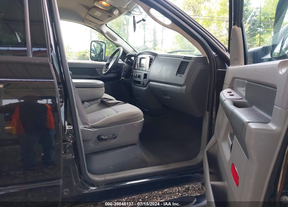 2007 DODGE RAM 1500 SLT/TRX4 OFF ROAD/SPORT VIN: 1D7HU182X7J558242