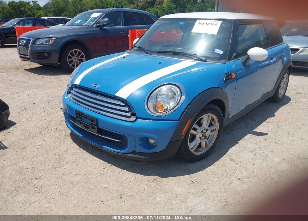 2013 MINI HARDTOP COOPER VIN: WMWSU3C56DT373504