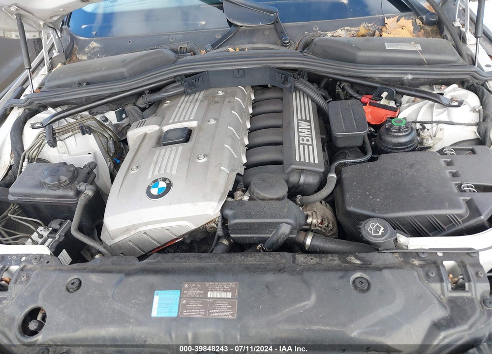 2007 BMW 530XI VIN: WBANF73587CU25010