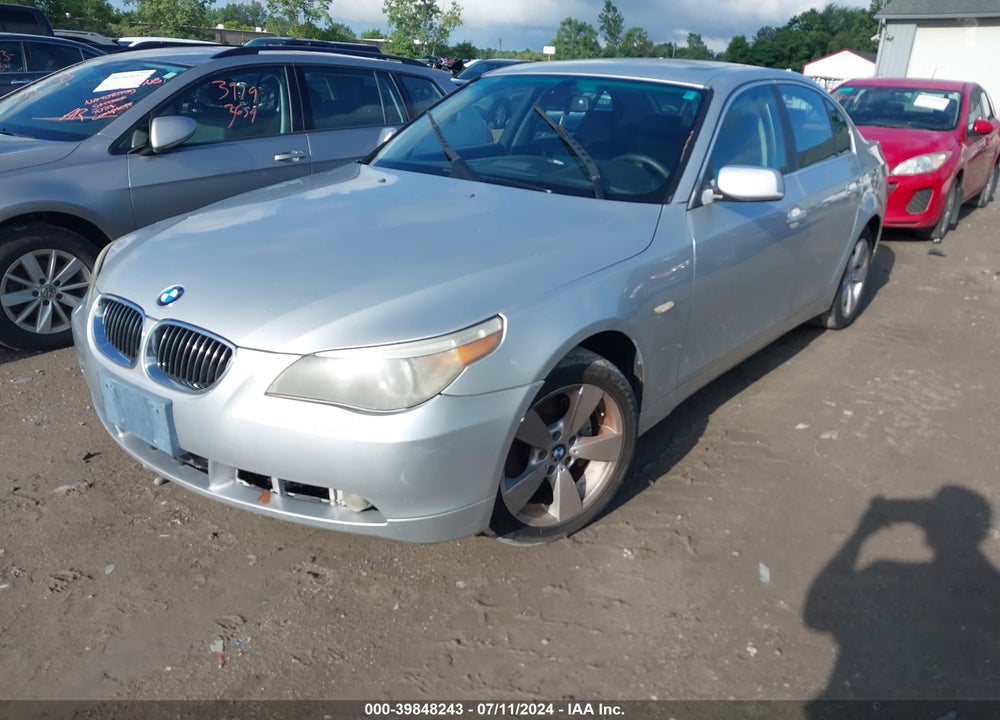 2007 BMW 530XI VIN: WBANF73587CU25010