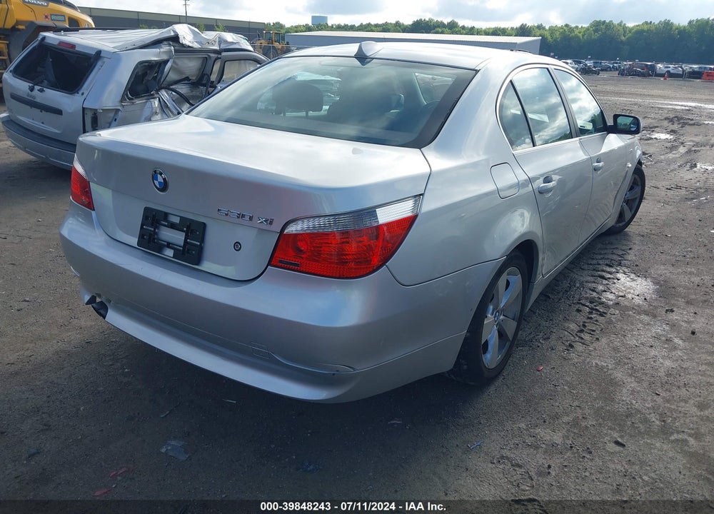 2007 BMW 530XI VIN: WBANF73587CU25010