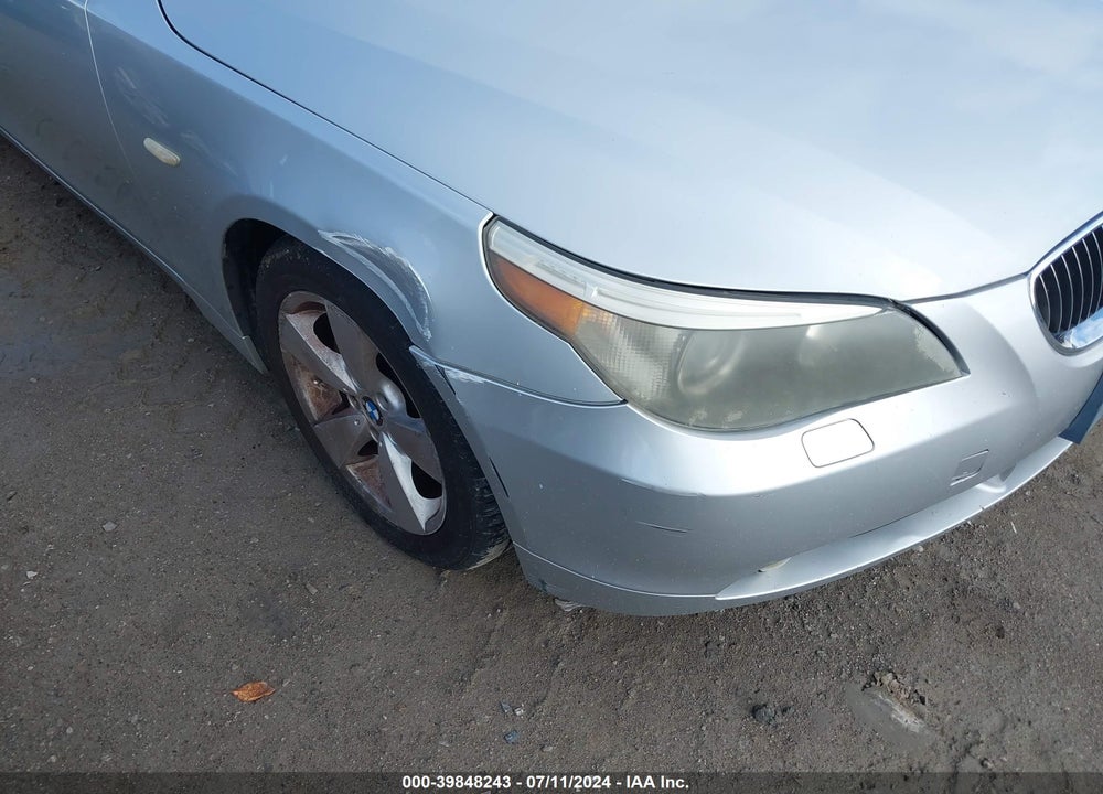 2007 BMW 530XI VIN: WBANF73587CU25010