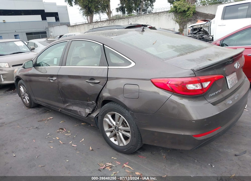 2017 HYUNDAI SONATA VIN: 5NPE24AF2HH469485