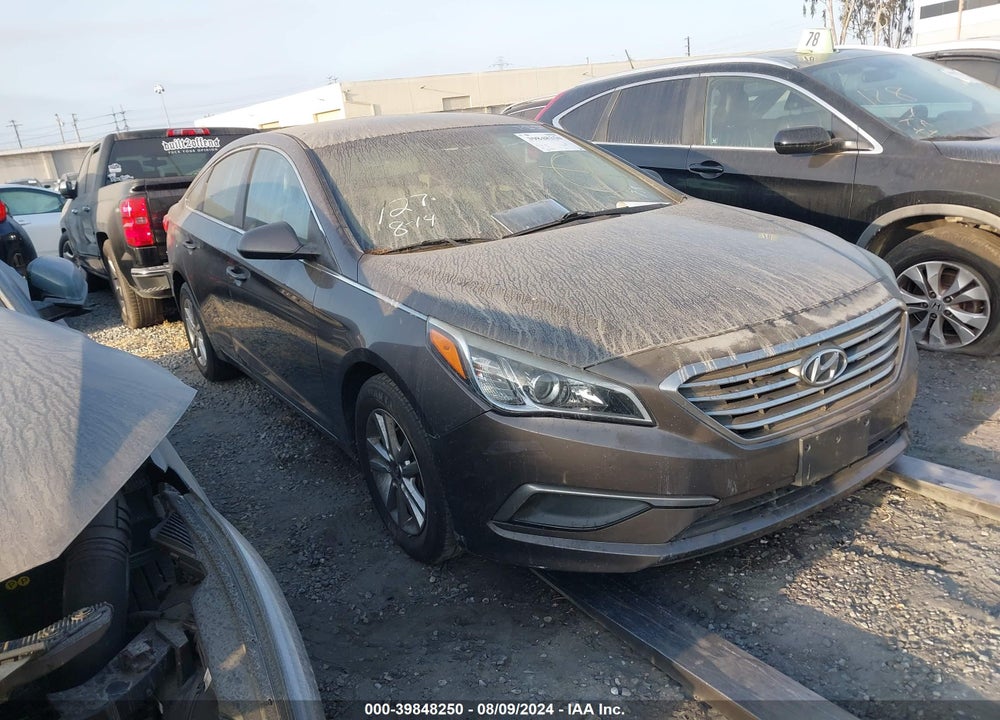 2017 HYUNDAI SONATA VIN: 5NPE24AF2HH469485