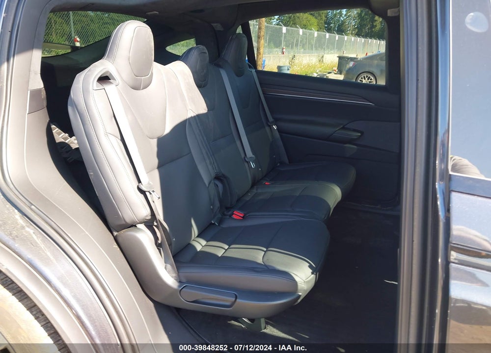2023 TESLA MODEL X DUAL MOTOR ALL-WHEEL DRIVE/STANDARD RANGE VIN: 7SAXCDE51PF430037