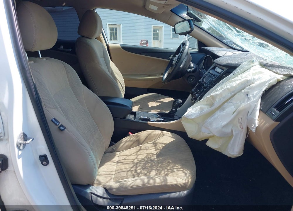2012 HYUNDAI SONATA GLS VIN: 5NPEB4AC3CH312353