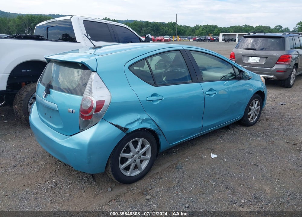 2012 TOYOTA PRIUS C THREE VIN: JTDKDTB32C1011571
