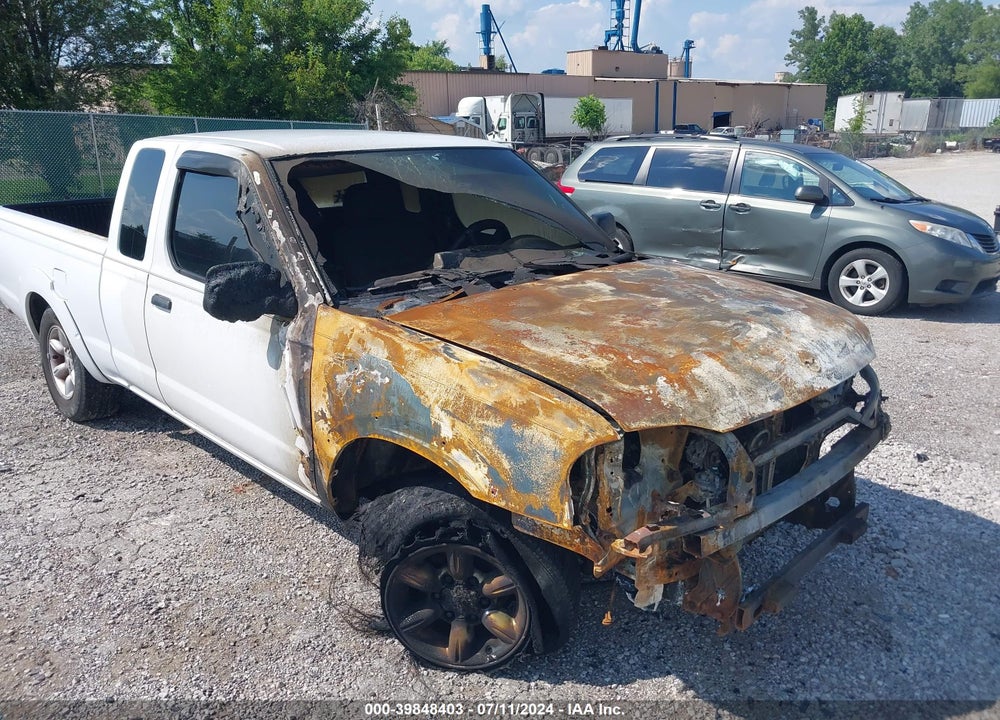 2002 NISSAN FRONTIER XE VIN: 1N6DD26S92C331670