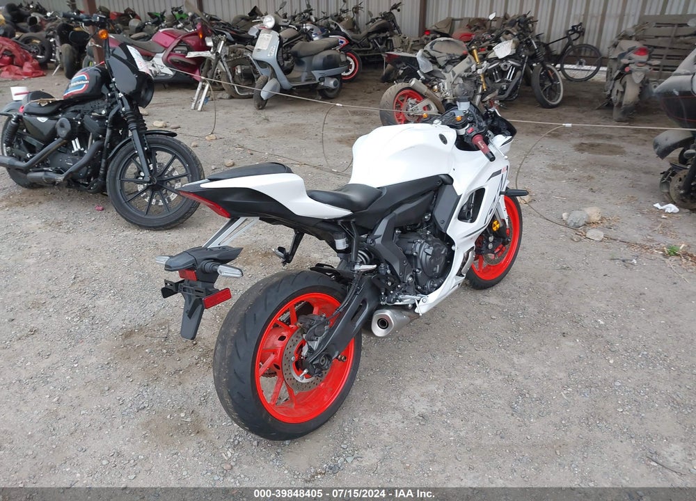 2023 YAMAHA YZFR7 VIN: JYARM38Y2PA002226