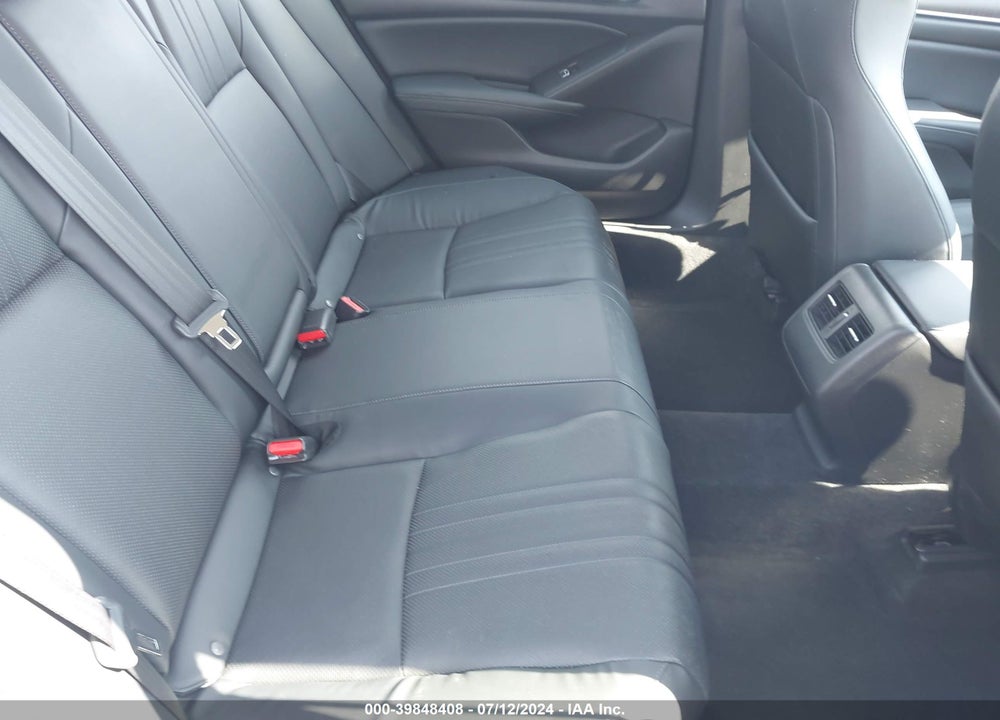 2018 HONDA ACCORD EX-L VIN: 1HGCV1F5XJA133868