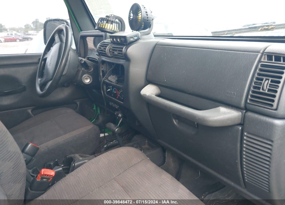 2004 JEEP WRANGLER X VIN: 1J4FA39S24P752013