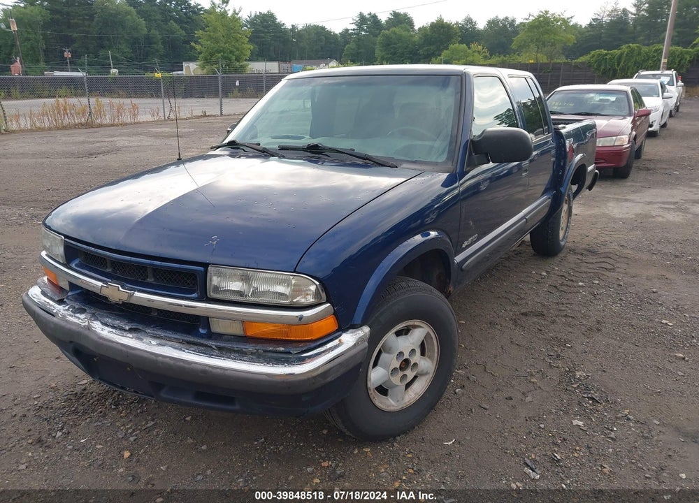 2001 CHEVROLET S-10 LS VIN: 1GCDT13W31K197721