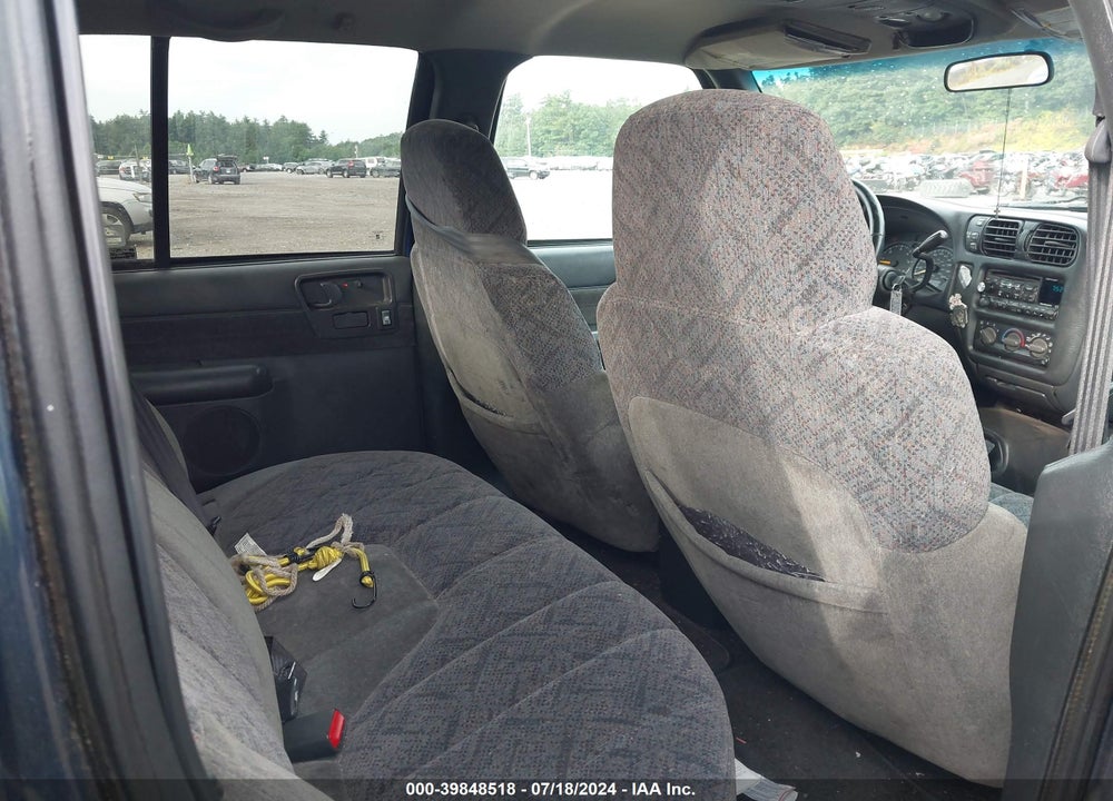 2001 CHEVROLET S-10 LS VIN: 1GCDT13W31K197721