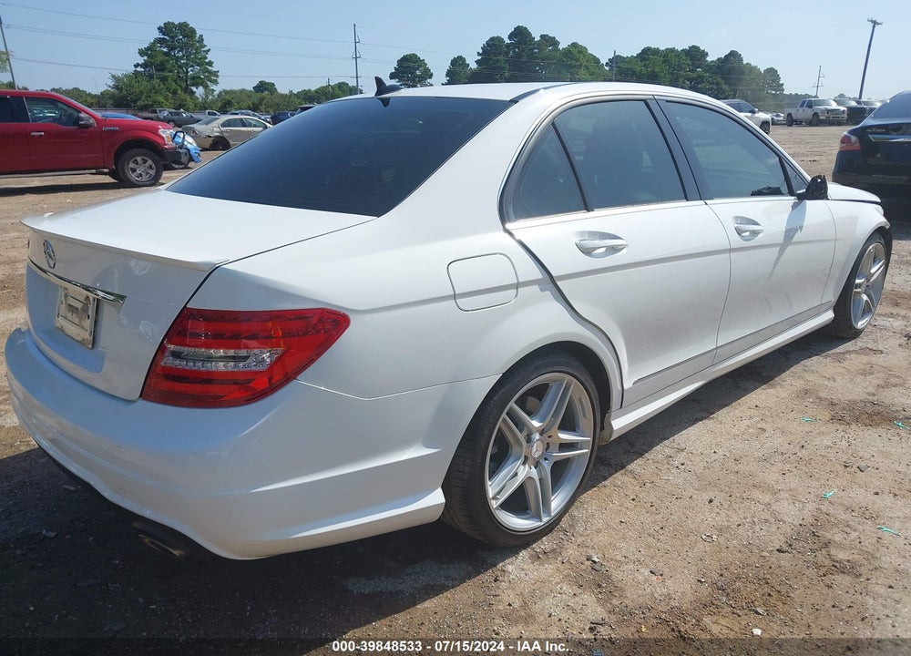 2013 MERCEDES-BENZ C 350 SPORT VIN: WDDGF5HB2DA800238