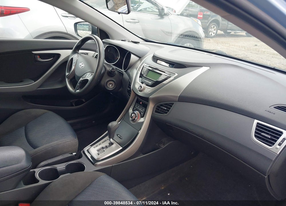 2013 HYUNDAI ELANTRA GS VIN: KMHDH6AE3DU009390